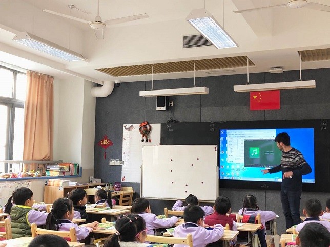 小孩一对一外教_小孩外教英语培训机构_外教到家里教孩子