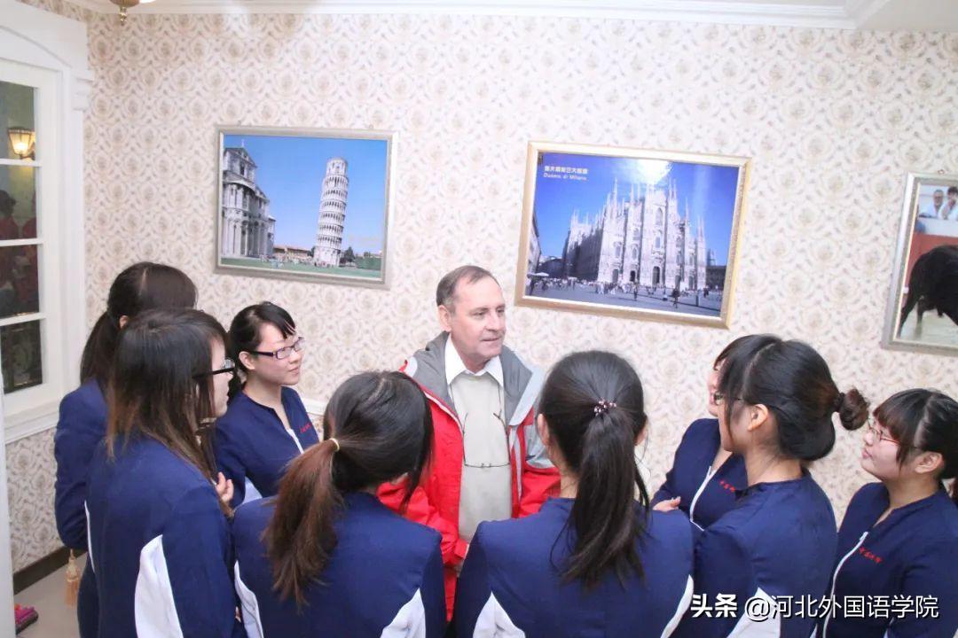 唐山外教英语培训机构_唐山外教英语老师_唐山英语外教一对一