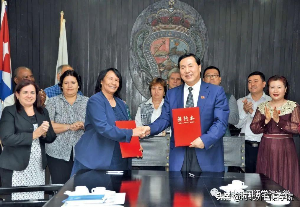 唐山外教英语培训机构_唐山英语外教一对一_唐山外教英语老师