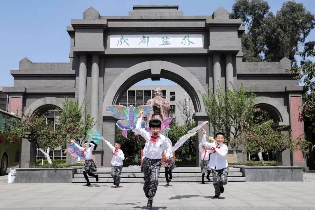 成都找外教_成都外教英语哪家好_成都外教一对一的学费