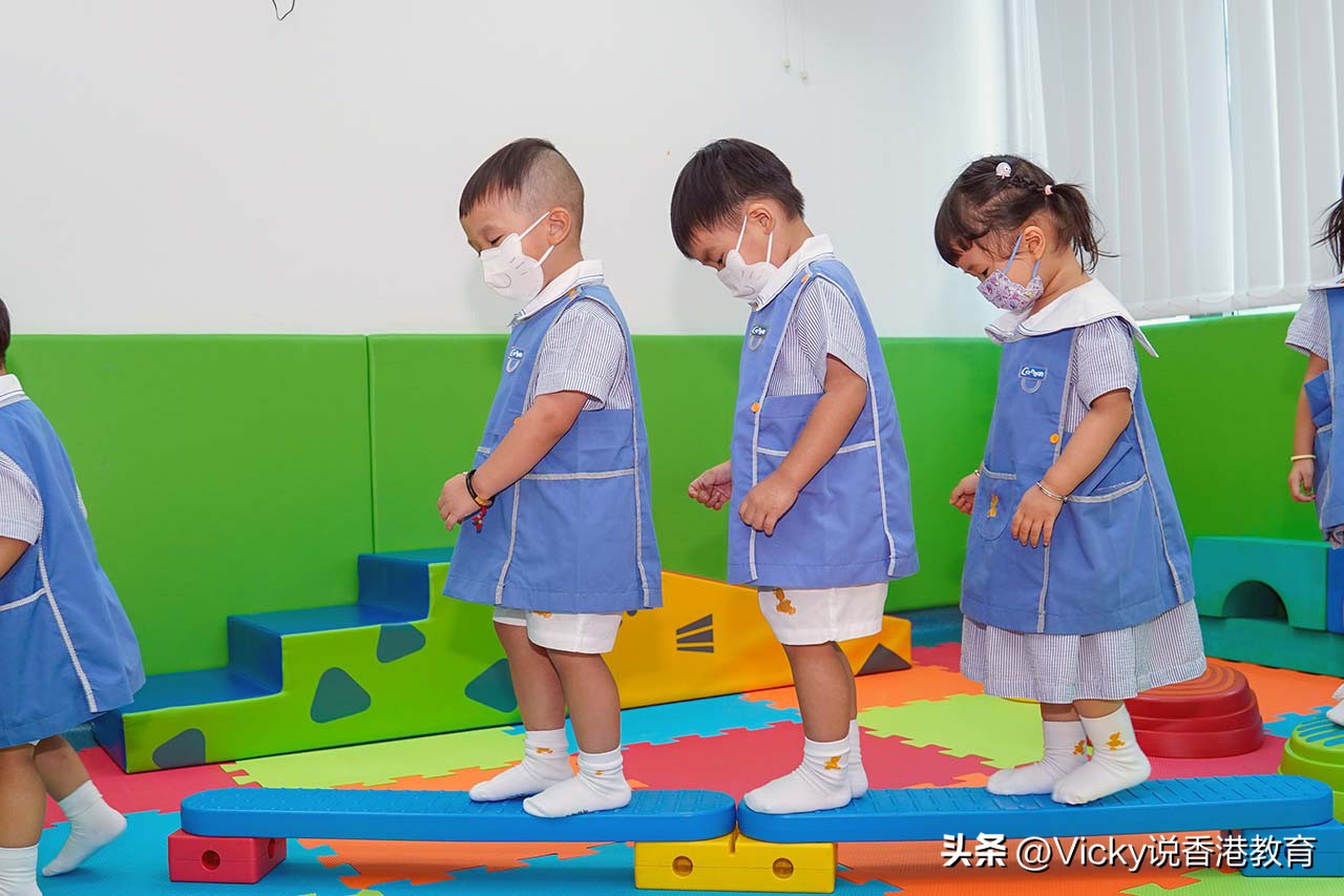 外教幼儿园_香港幼稚园英文外教一对一_中英文幼稚园