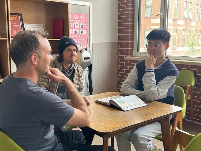 外教教英语课程_英语外教课是什么意思_英语一对一课程外教