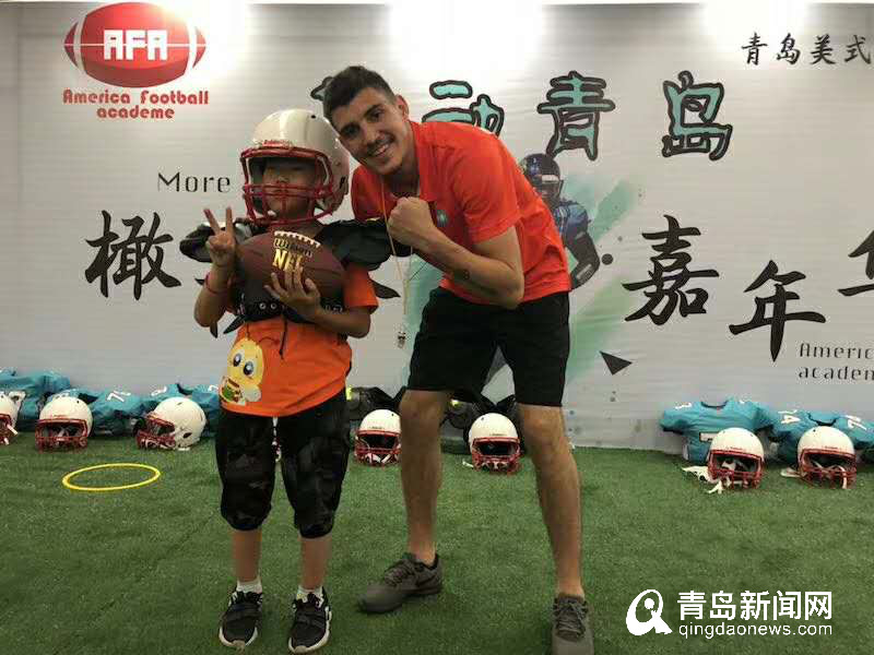 青岛英语口语机构_青岛外教英语_青岛口语外教一对一