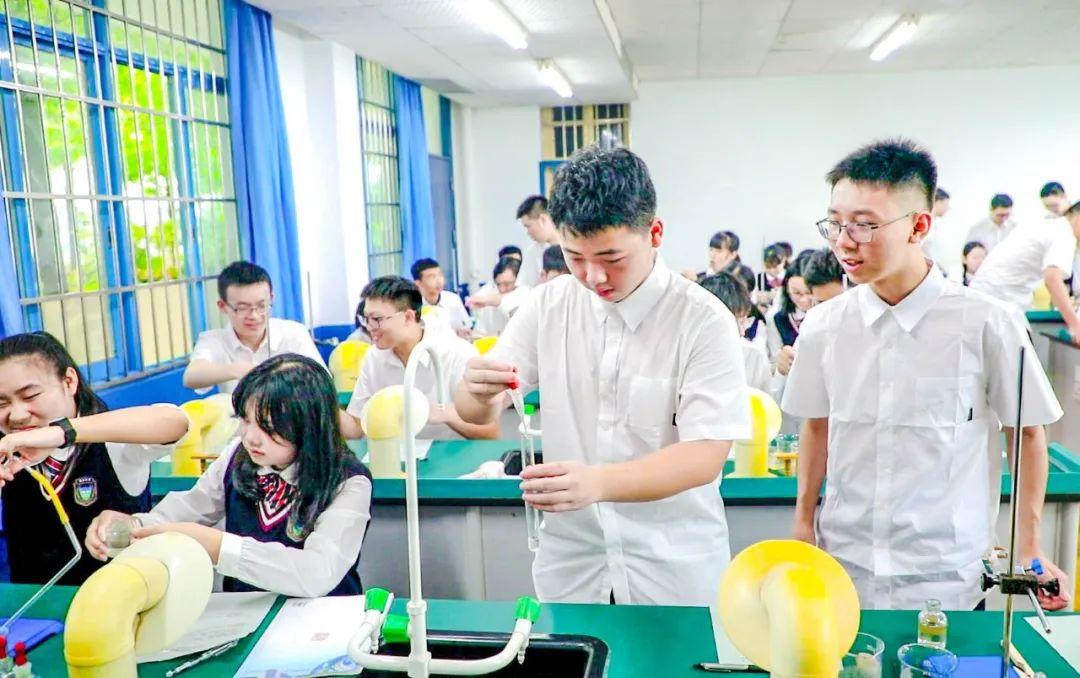 长沙英语口语学的好的机构_长沙外教英语培训价格_长沙外教口语一对一