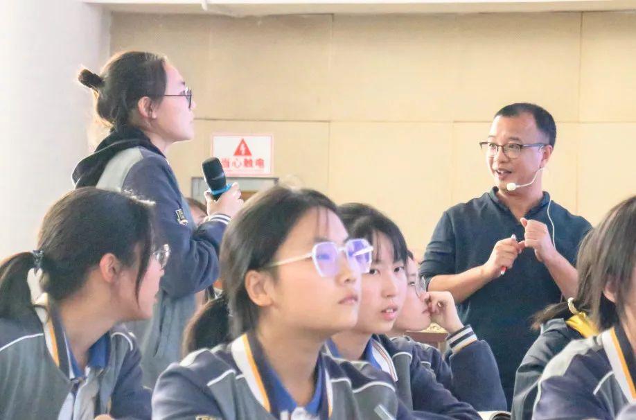 长沙英语口语学的好的机构_长沙外教英语培训价格_长沙外教口语一对一