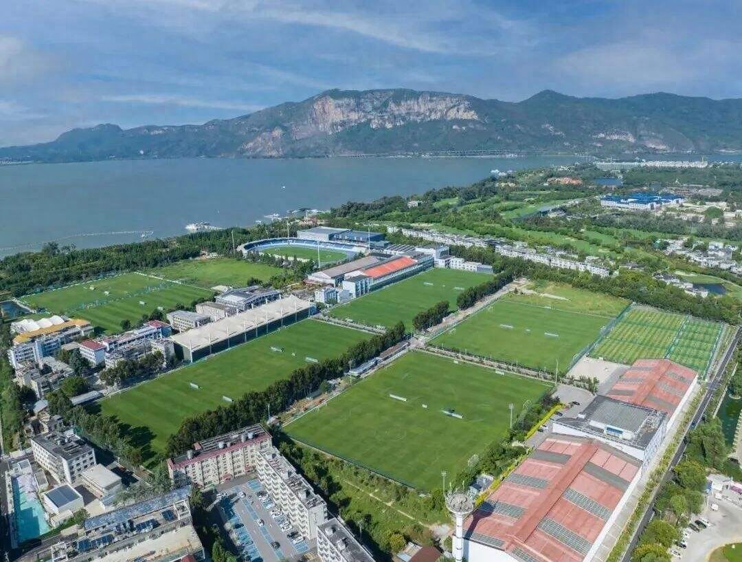 云南外教一对一_云南外教教师招聘_云南省外语学校