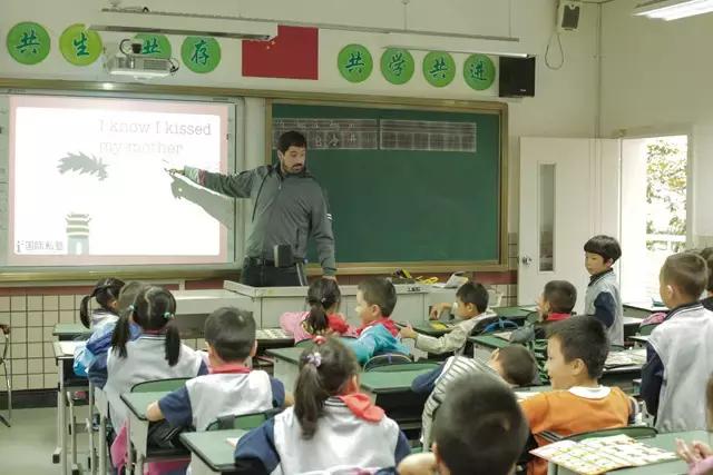 请私人外教一节课多少钱_找私人英语外教_私人外教英语一对一小学