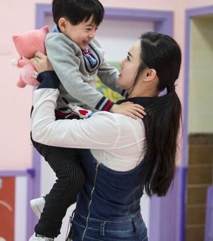 彩虹兔外教视频_彩虹外教一对一_彩虹英语培训学校