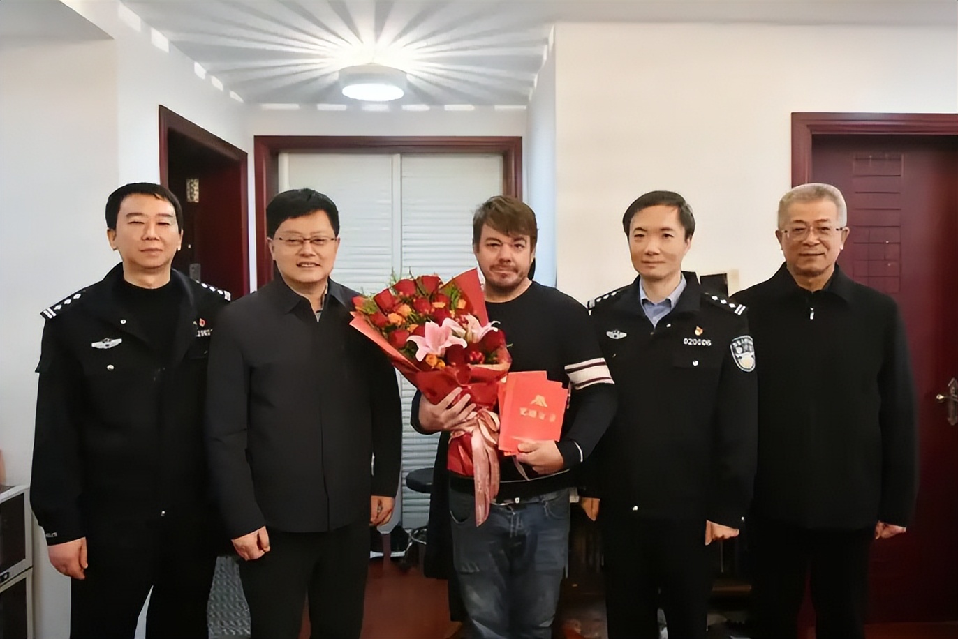 易外教一对一外教_外教易骗局_外教易郑金礼个人信息