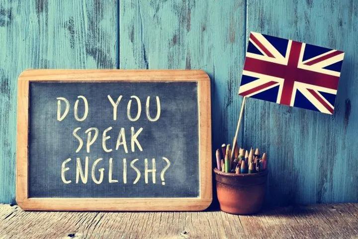 英国人口语外教一对一_外国人英语口语视频教学视频_外教口语英文