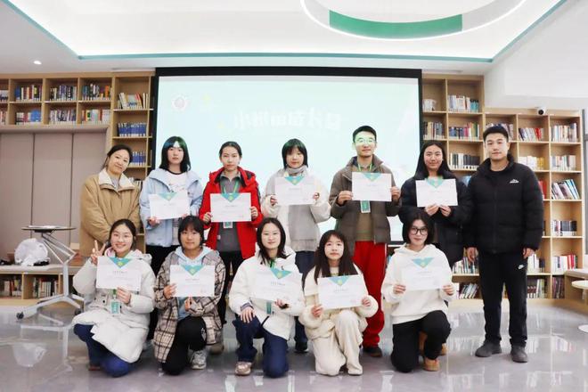 外教萌娃老师是谁_外教萌娃老师视频_萌娃一对一外教老师