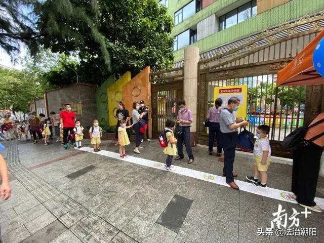 老外萌娃_外教一对一萌娃_外教视频