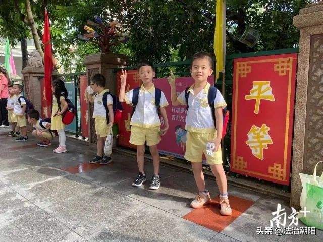外教一对一萌娃_老外萌娃_外教视频