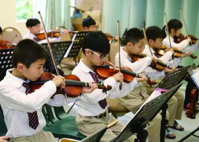 肇庆市外语学校_肇庆一对一外教_肇庆外教david