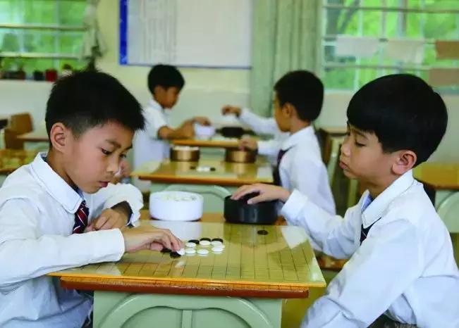 肇庆市外语学校_肇庆一对一外教_肇庆外教david