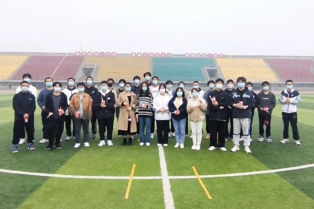 西安外教英语好的学校_西安英语外教一对一哪家好_西安有外教的培训机构
