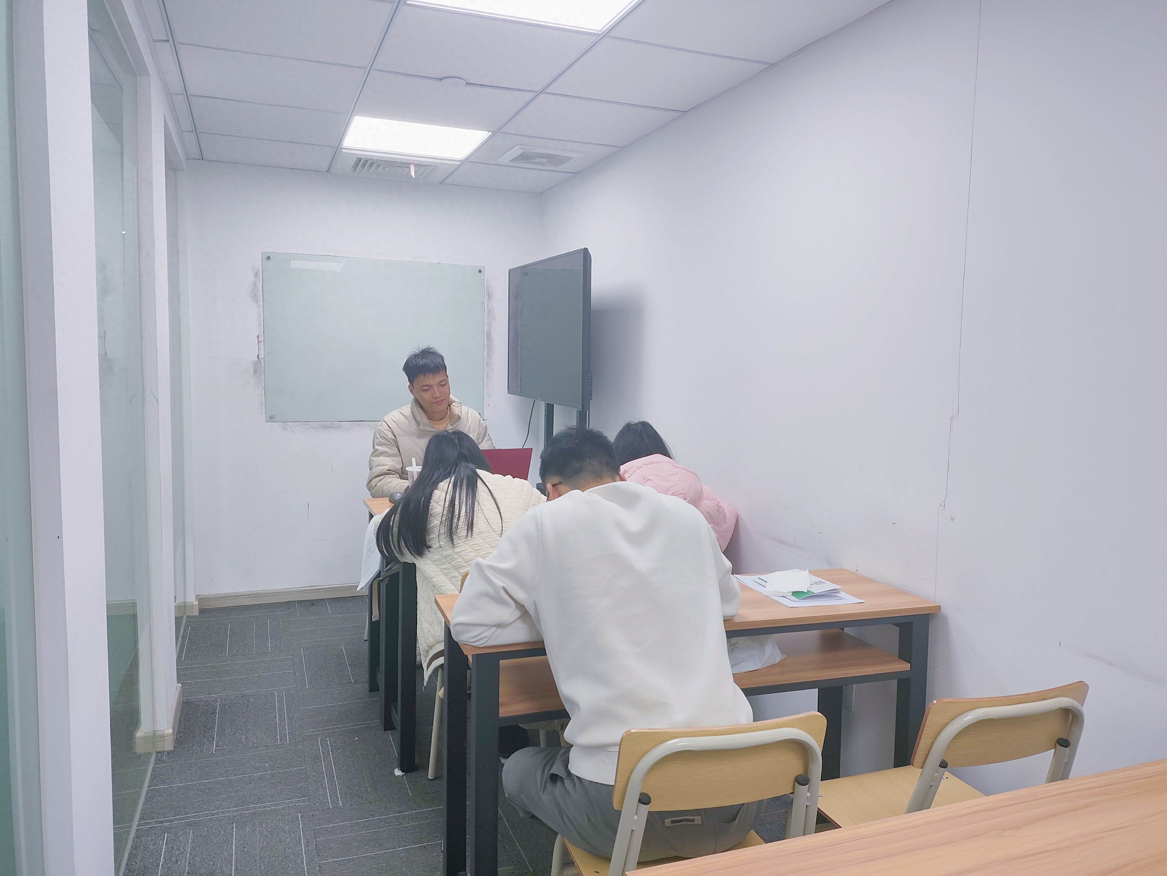 日语上海外教平台有哪些_日语一对一外教平台上海_上海日语教学