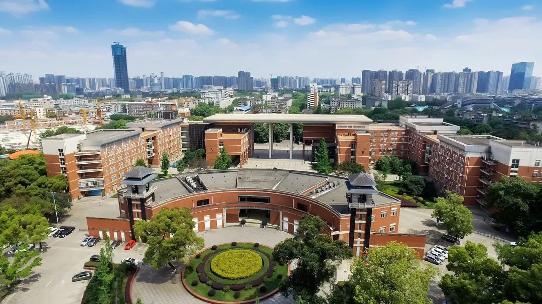 外教费用德语怎么说_德语 外教 一对一 费用_外教口语德语班