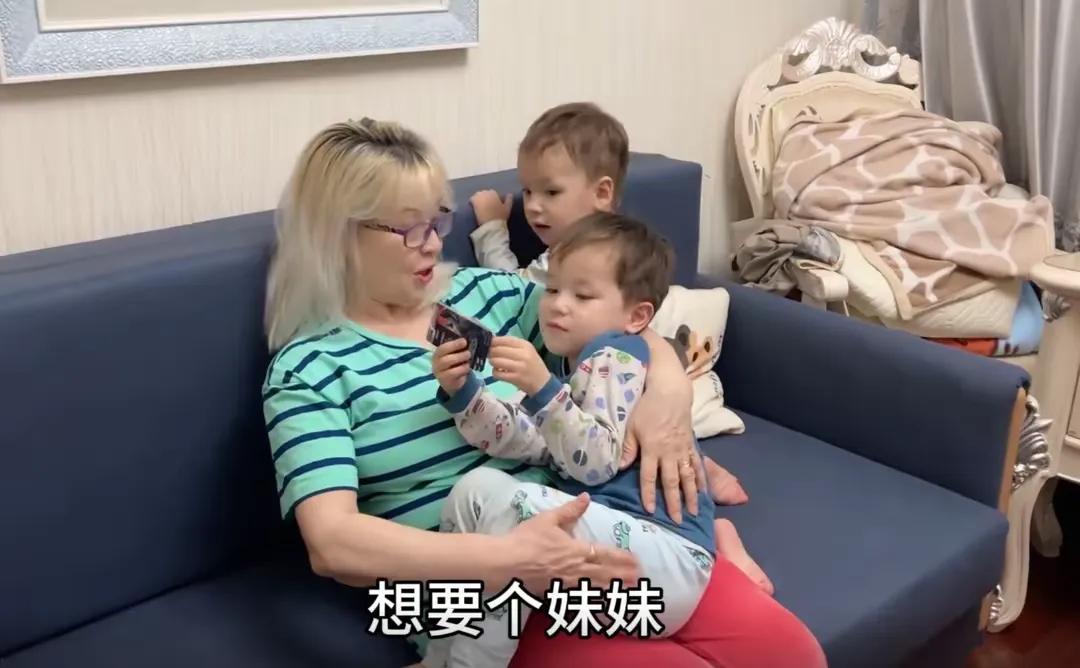 俄语外教课堂_俄语外教一对一课_俄语外教课上海