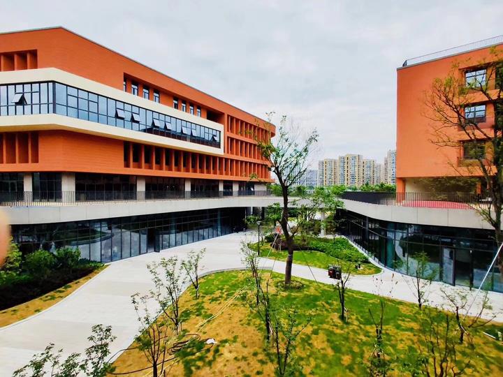 杭州外教一对一小学多少钱_杭州外教多少钱一小时_杭州钱外小学怎么样