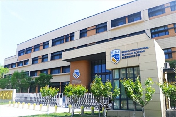 北外教育_北外 一对一外教_北京外国语大学外教多吗
