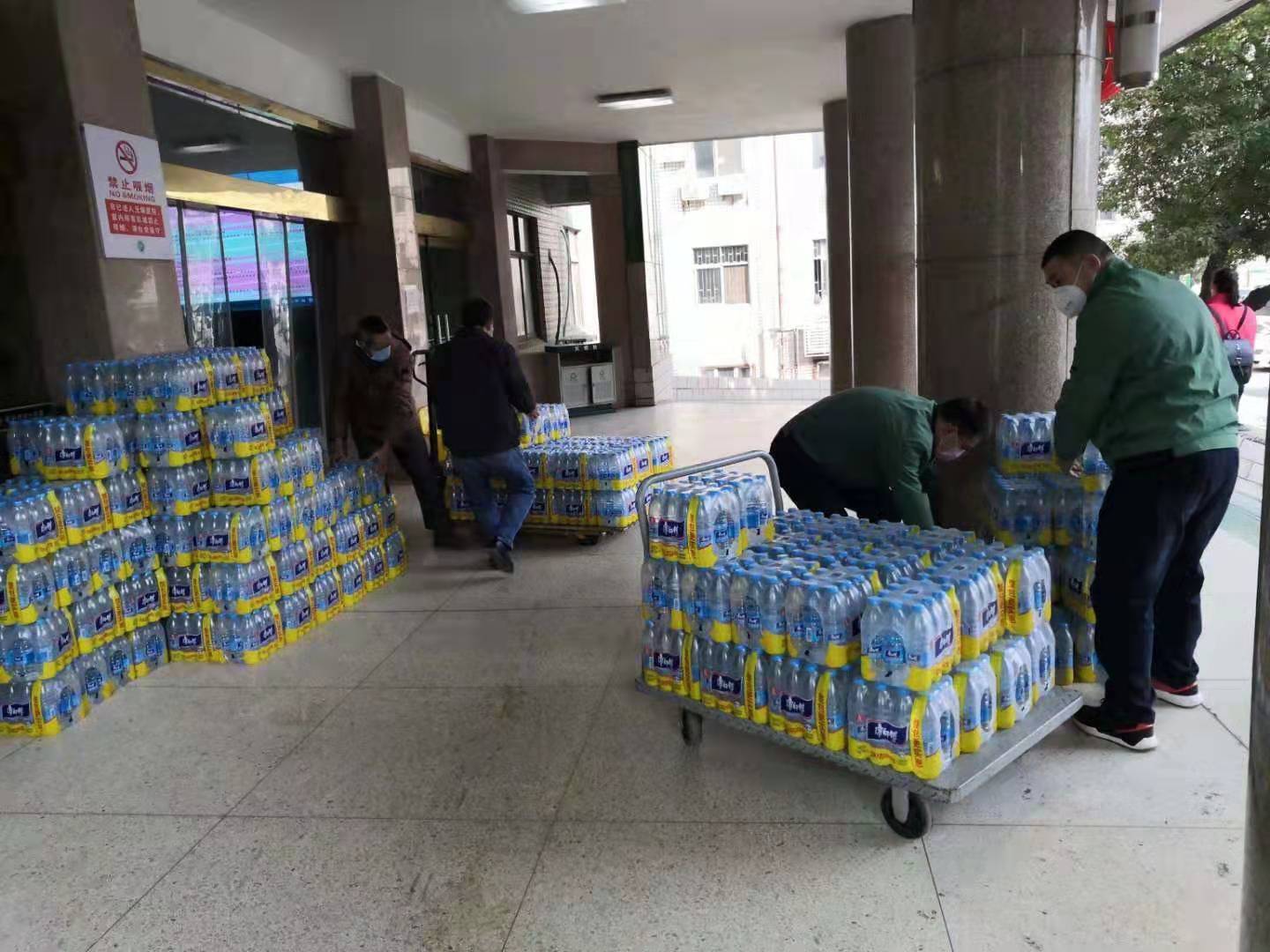 襄阳外教一对一_襄阳外教英语培训学校_襄阳五中有外教吗