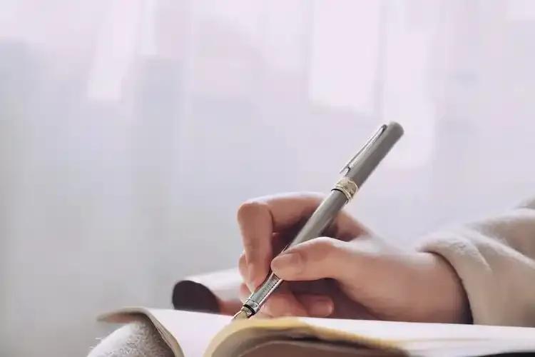 幼儿口语外教一对一_孩子英语教育起步早_家长教育认知提升