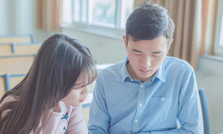 成人英语外教app排行榜_成人英语外教一对一有用吗_成人外教英语用有哪些软件
